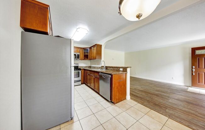2 beds, 1 bath, $2,095, Unit # 47