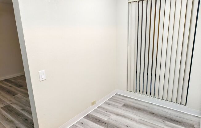 3 beds, 2 baths, 1,304 sqft, $2,350, Unit 143132