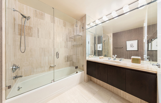 15 West 53rd St. 21C