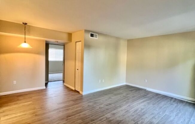 2 beds, 2 baths, 900 sqft, $1,695, Unit 69