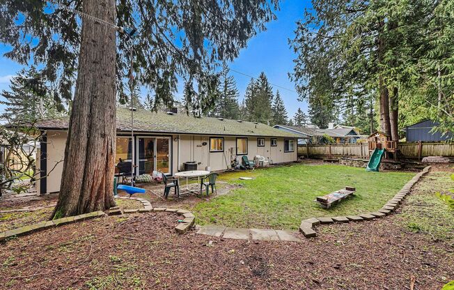 Charming 3-Bedroom Single-Family Home in Bellevue - $3,600!!