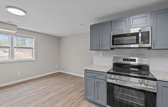 2 beds, 1 bath, 725 sqft, $1,195, Unit 1302-C