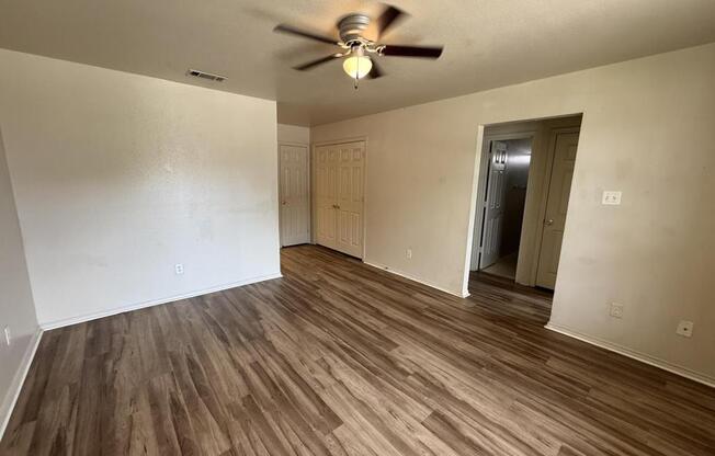3407 TOLEDO DR
