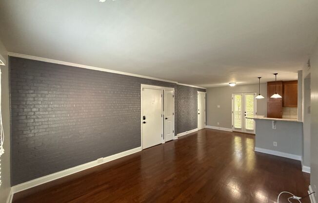 3 beds, 2 baths, $1,895, Unit UNIT D