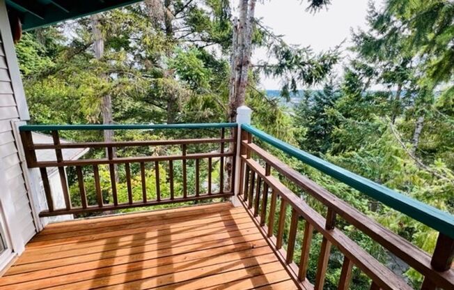 2 beds, 2 baths, 990 sqft, $2,595, Unit A 107