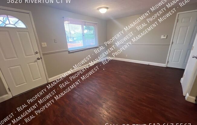 5826 RIVERTON CT W