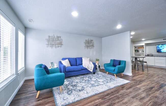 The Groove Apartments Vancouver, Washington Office Seating Area
