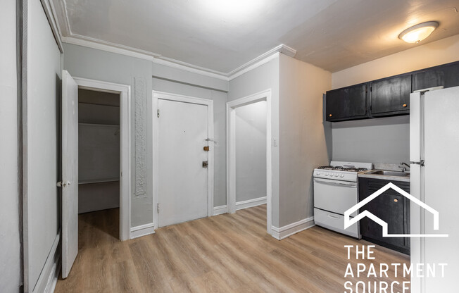 1347 North Dearborn St.