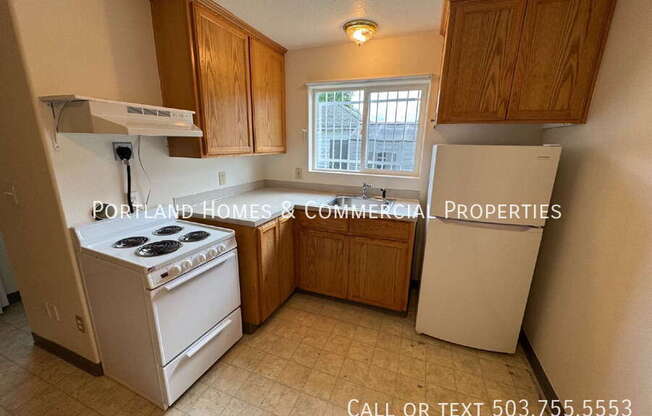 3556 SE GLADSTONE