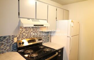 1 bed, 1 bath, 560 sqft, $1,195, Unit 10