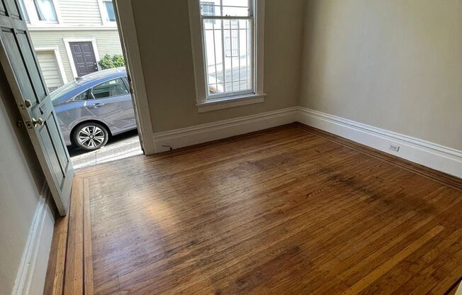 Page - Rose Apartments