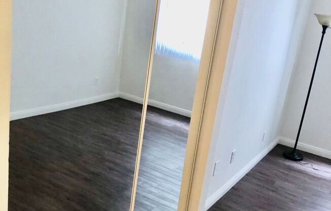 2 beds, 2 baths, 975 sqft, $2,395, Unit 120