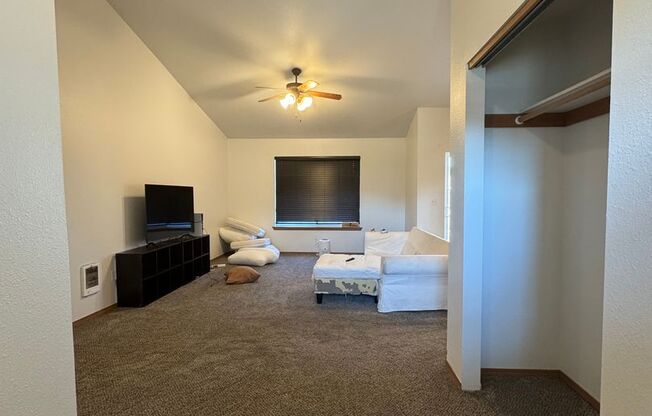 3-Bedroom Home for Lease with Fenced Backyard