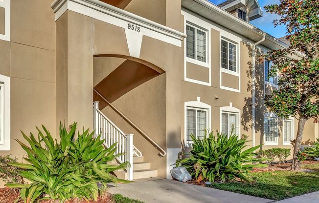 3 Bedroom Condo in Gated Community