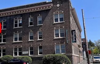 Historic Charm Steps from UW — The Stanford Apartments