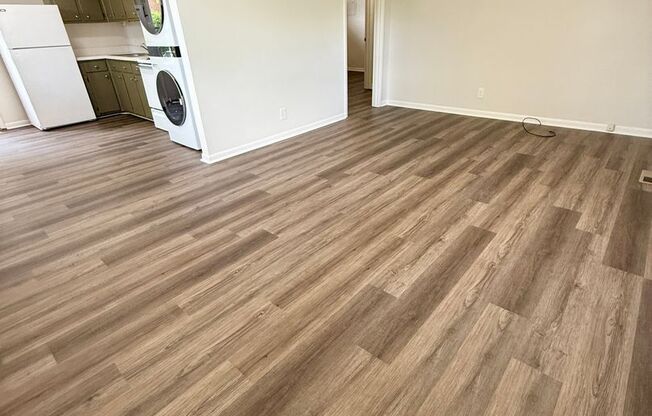 East Nashville 2 Bed $1500 Close to Shelby Park!