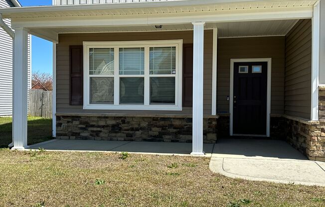 Awesome 4 Bedroom 2.5 Bath Home with Lots of space and a 2 Car Garage!