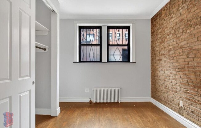 1 bed, 1 bath, $3,495, Unit A