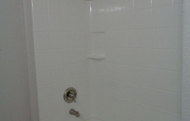 1 bed, 1 bath, $1,275, Unit # 2018