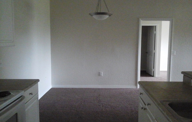 2 beds, 2 baths, 1,153 sqft, $1,500, Unit Unit 1013