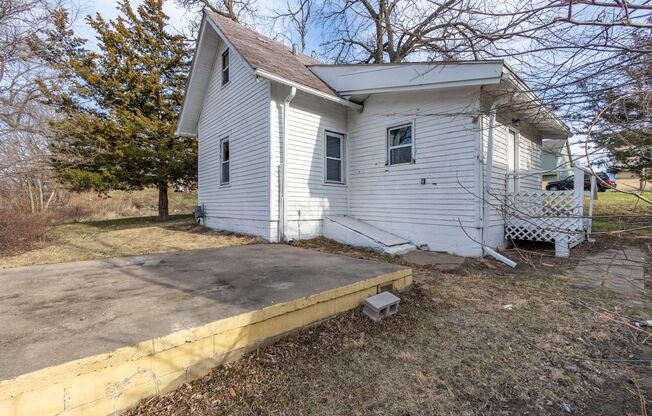 Quaint 2BD/1BA Single-Family Home