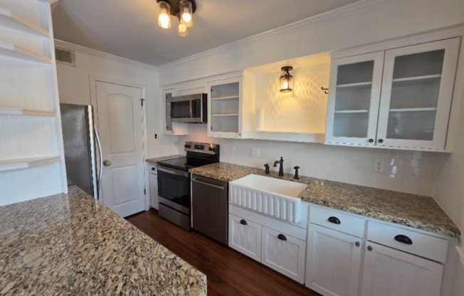 6469 BURGOYNE