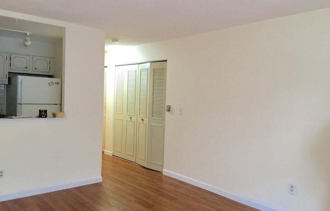 205 INDEPENDENCE AVE