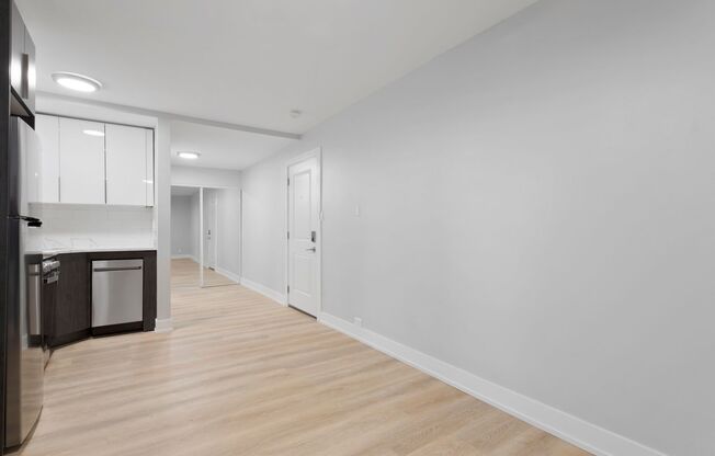Studio, 1 bath, 250 sqft, $1,450, Unit 2D