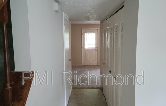 9623 GREENMEADOW CIR