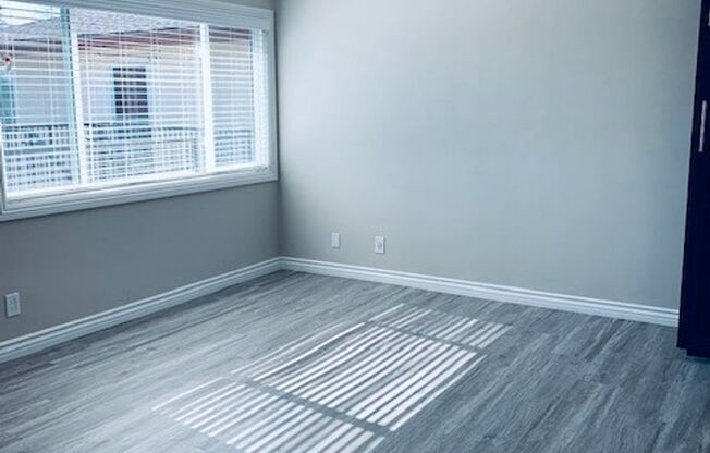 Studio, 1 bath, 465 sqft, $1,895, Unit #7