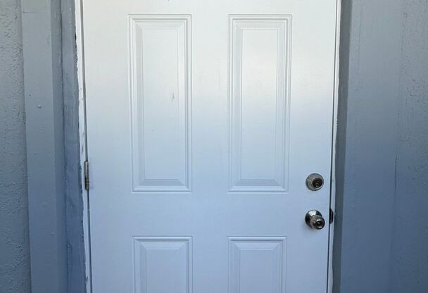 Fully Remodeled 2BR/1BA in Little Havana