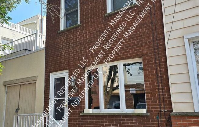 1002 MTN ST