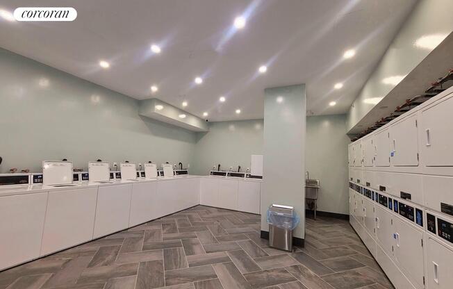 2 beds, 2 baths, 1,200 sqft, $7,500, Unit 11R