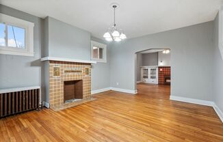 101-103 E Agnew Avenue