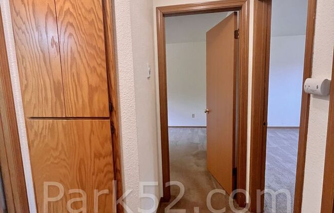 2 beds, 1 bath, $1,700