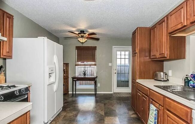 Beautiful Home Great Location