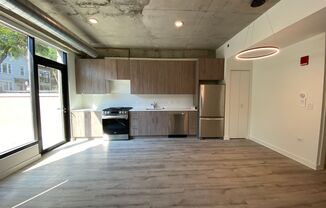 1 bed, 1.5 baths, 702 sqft, $2,475, Unit 102