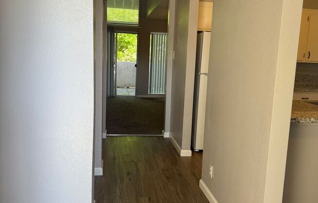 Scenic Drive Apartments