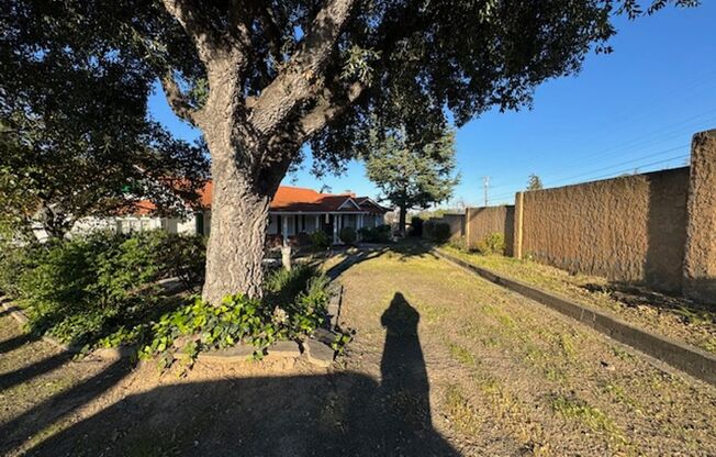 Charming spacious Evergreen farmhouse with large parking area