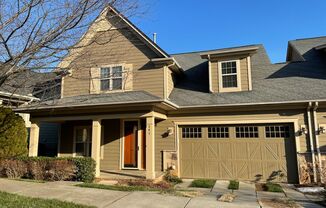 Fabulous Three Bedroom Duplex in Mooresville