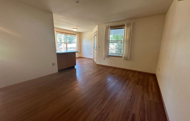 Christopher Crest Apartments