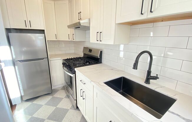 Studio, 1 bath, $2,150, Unit 405