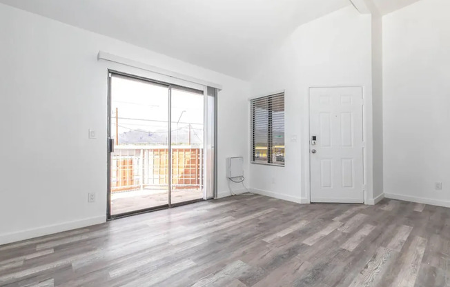 2 beds, 2 baths, 750 sqft, $1,075, Unit 226
