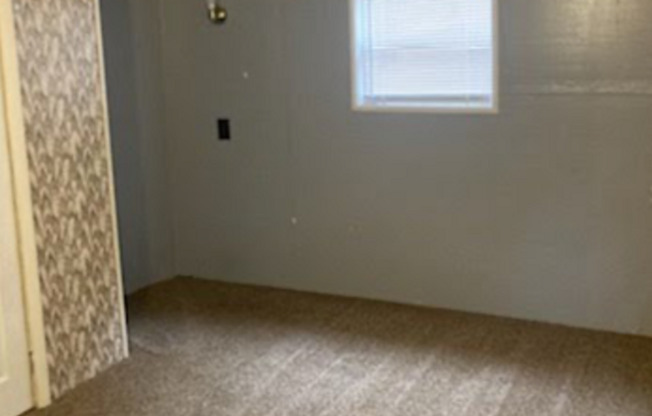 863 Lou Ann Lane available now!!