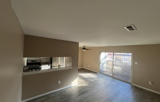 2 X BANYAN WOOD CT