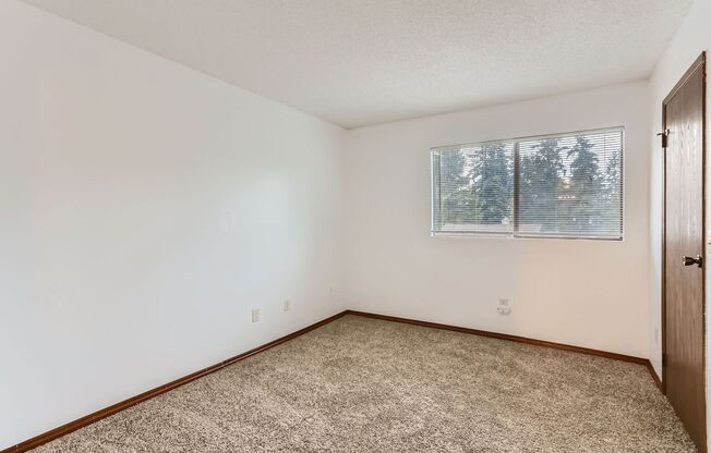 2 beds, 1 bath, $1,945