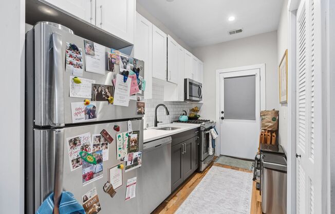 2 beds, 1 bath, 638 sqft, $3,200, Unit 922-2N