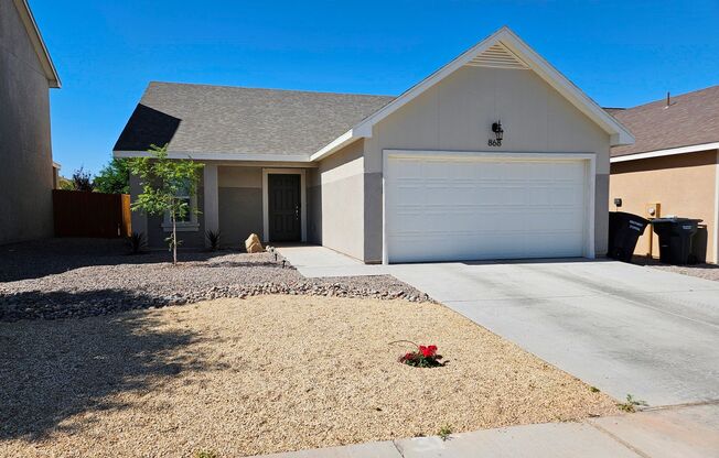 Open & Airy 3 Bedroom/2 Bath Home with Refrigerated Air