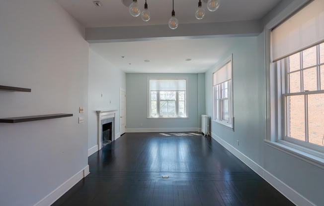 371 Harvard St 2AB
