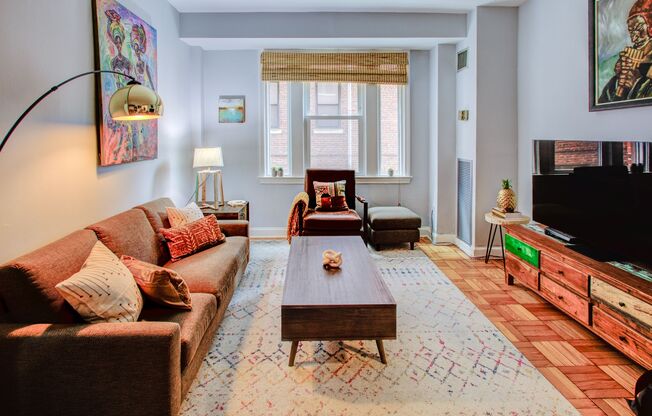 1 bed, 1 bath, $2,300, Unit # 210